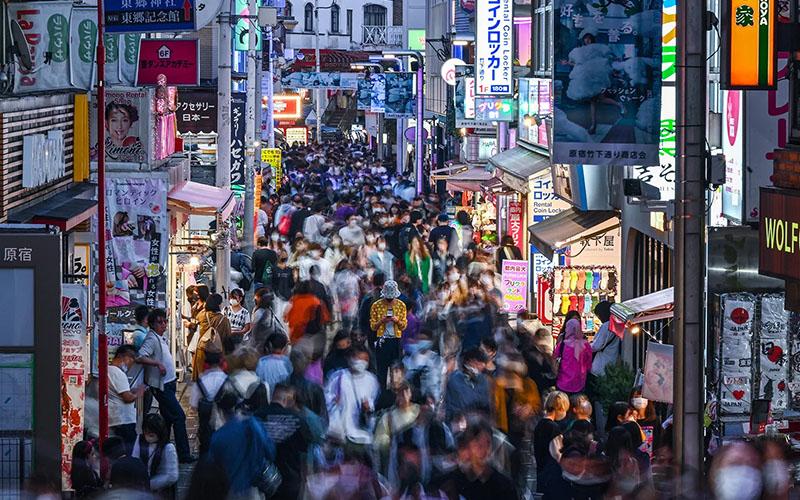 小国投资入籍