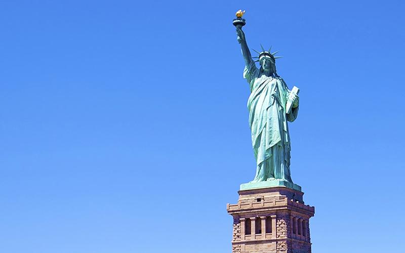 如何买到美国投资入籍呢？了解获得美国投资入籍的途径和注意事项